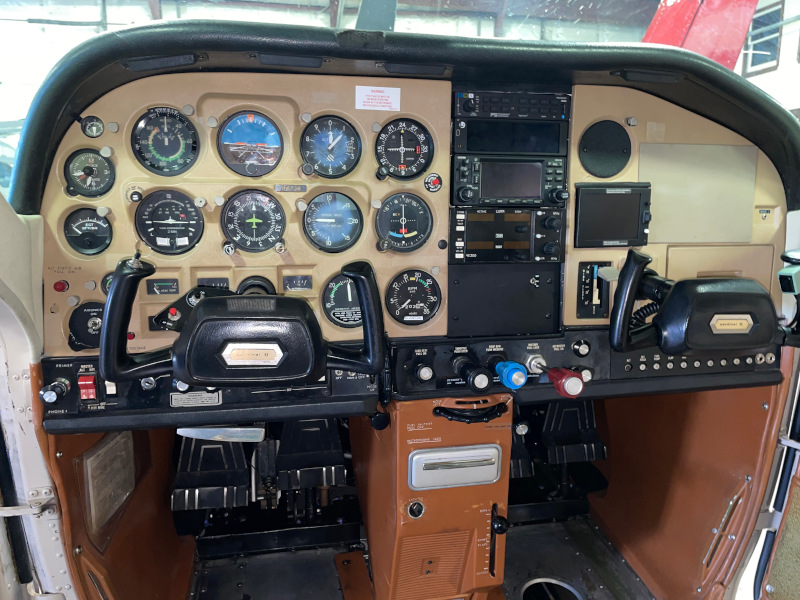 pilot-side panel